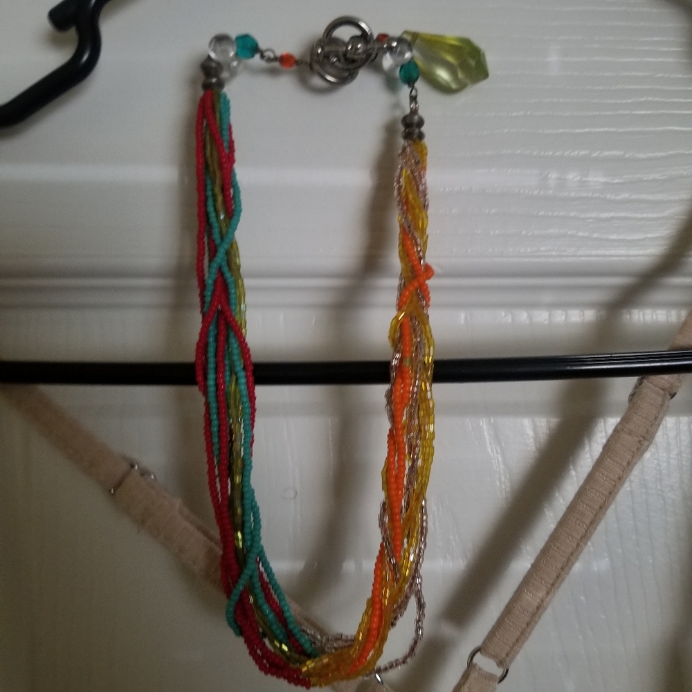 Necklaces - Picture 5 of 8